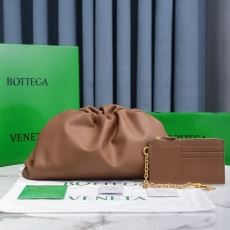 Bottega Veneta Pouch Clutch Bags